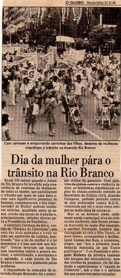 09 de Março de 1984 - O Globo. Dia da mulher pára o trânsito na Rio Branco.